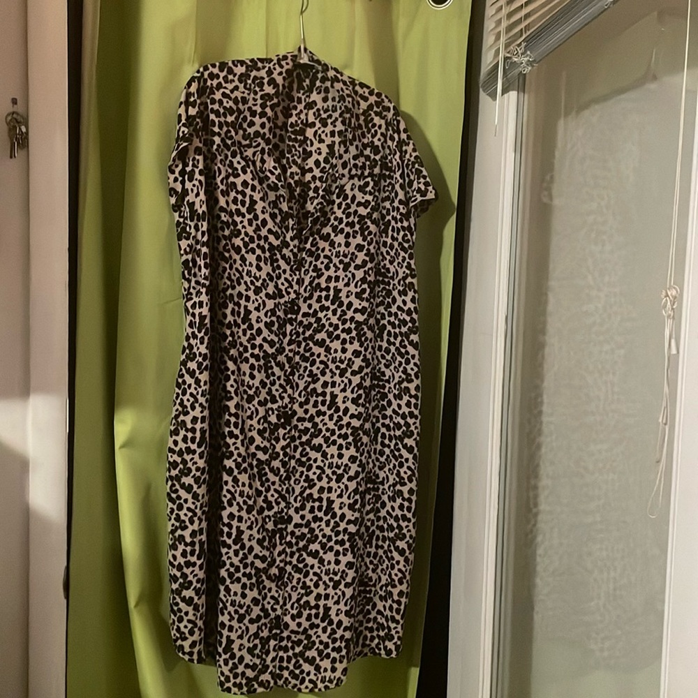Plus size leopard semi sheer tunic